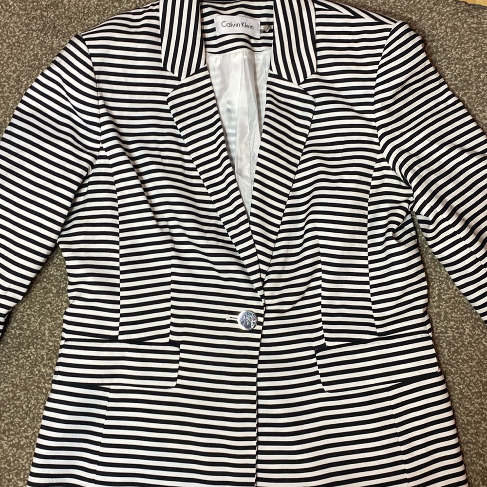 Black and white striped Calvin Klein blazer size 6